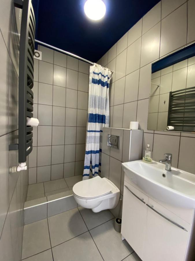 Homestay Modlinska 267 No 2 *