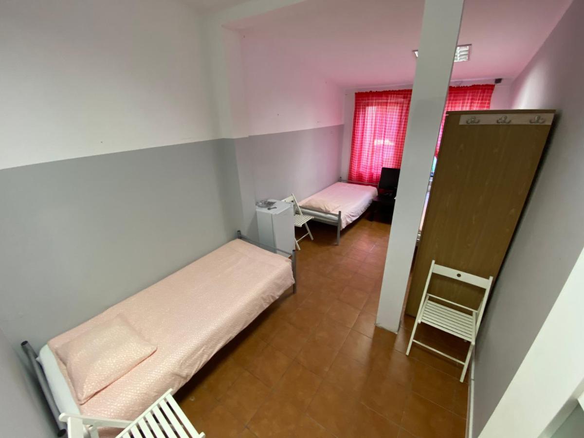 Modlinska 267 No 2 Privat overnatting Warszawa